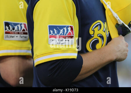 Los Angelese, California, USA. 25th Aug, 2017. August 25, 2017: Several players choose to honor their parents on their sleeve band in the game between the Milwaukee Brewers and the Los Angeles Dodgers, Dodger Stadium in Los Angeles, CA. Photographer: Peter Joneleit. Credit: Cal Sport Media/Alamy Live News Stock Photo