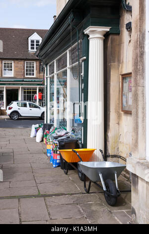 Shopping in the Market Town of Uppingham, Rutland. Stock Photo