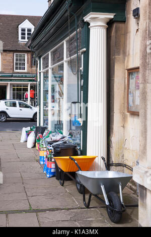 Shopping in the Market Town of Uppingham, Rutland. Stock Photo