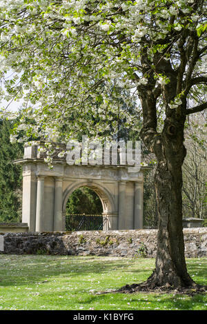 Scotland - Kelso, Borders. The only surviving trace of Springwood House, where the Border Union Showground now forms a large field. This monumental en Stock Photo