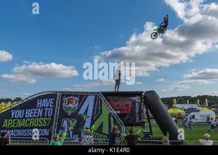 Free style Motor cross at Carfest South Overton, Hampshire England 25 August 2017 Carfest South Credit Jim Houlbrook/ Alamy Stock Photo