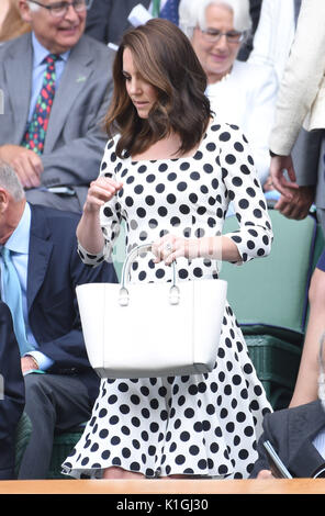 Photo Must Be Credited ©Alpha Press 079965 03/07/2017 Kate Duchess of Cambridge Katherine Catherine Middleton during Day One Of The Wimbledon Tennis Championships 2017 London Stock Photo