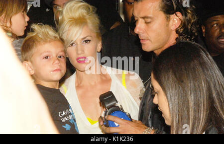 Gavin Rossdale of Bush with wife Gwen Stefani of No Doubt and their ...