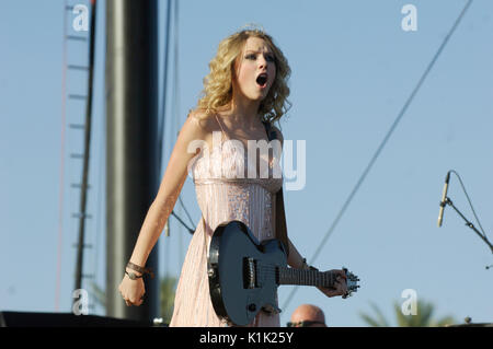 Musician Taylor Swift performing 2008 Stagecoach Country Music Festival Indio.