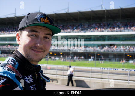 Corby, Northamptonshire, UK. 27th August, 2017. BTCC driver Tom Ingram and Speedworks Motorsport before Race 1 of the Dunlop MSA British Touring Car Championship at Rockingham Motor Speedway (Photo by Gergo Toth / Alamy Live News) Stock Photo