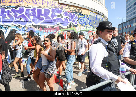 London, UK. 27th Aug, 2017. Thousands of revellers attend on the first day of the Notting Hill carnival as 1 million visitors are expected to attend the festival over the August bank holiday weekend Credit: amer ghazzal/Alamy Live News Stock Photo