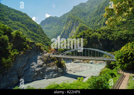The temple and bridge of Tpedu area in Taroko National Park, Hualien, Taiwan Stock Photo