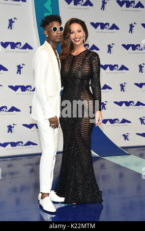 21 Savage and Amber Rose attending the 2017 MTV Video Music Awards held at  The Forum in Los Angeles, USA Stock Photo - Alamy
