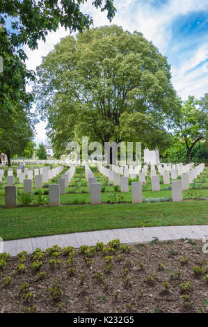Rows of white headstones at the British Indian Army Cemetery of war placed in Forli, Italy (second world war). Stock Photo