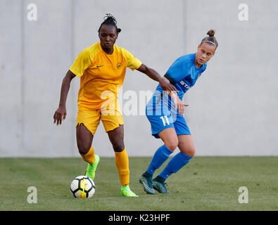 Budapest, Hungary. 28th Aug, 2017. Chinwendu Ihezuo (L) of WFC BIIK-Kazygurt leaves Dora Papp #11 of MTK Hungaria FC behind during the UEFA Women's Champions League Qualifying match between MTK Hungaria FC and WFC BIIK-Kazygurt at Nandor Hidegkuti Stadium on August 28, 2017 in Budapest, Hungary. Credit: Laszlo Szirtesi/17�Թ����� Live News Stock Photo