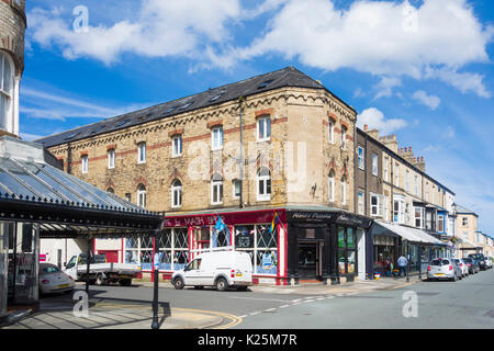 Shops, cafes and restaurants on Milton street in Saltburn by the sea, North Yorkshire, England. UK Stock Photo