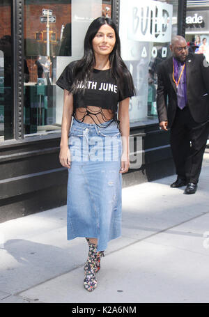 New York, USA. 30th Aug, 2017. Beauty blogger Teni Panosian at AOL Build in New York City on August 30, 2017. Credit: MediaPunch Inc/Alamy Live News Stock Photo