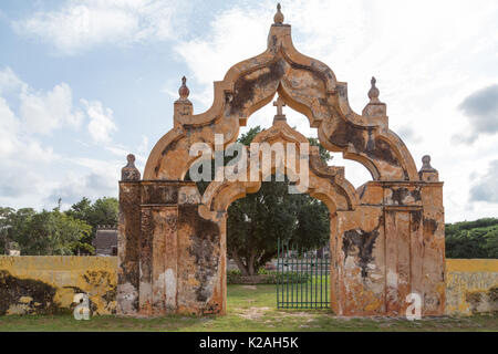 The arched gate of Hacienda Yaxcopoil built in the seventeenth century, Yaxcopoil, Yucatan, Mexico. Stock Photo