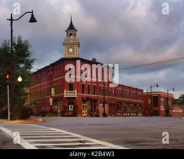 Hamilton , New York, USA. August 12, 2017.  View of downtown Hamilton, New York , and the Colgate University Bookstore Stock Photo
