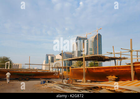 Exercising by the sea in Abu Dhabi Stock Photo