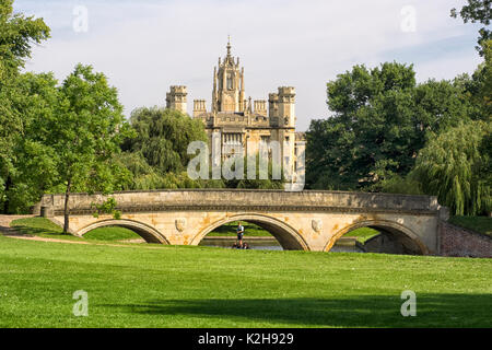 CAMBRIDGE, UK - AUGUST 11, 2017:  View of St John's College and Trinity Bridge viewed from The backs