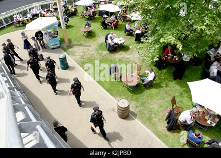 Photo Must Be Credited ©Alpha Press 079965 20/06/2017 Police Security at Royal Ascot 2017 held at Ascot Racecourse in Ascot, Berkshire Stock Photo