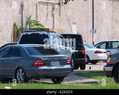 Dallas,USA,31st August 2017: Gasoline prices and supply surprised everyone in North Texas today. Many stations ran out of gasoline, while others had long lines with customers that had short fuses. Some think that it will go away as quick as it came, while others are already putting the finger on a bigger problem down the road. Credit: dallaspaparazzo/Alamy Live News Stock Photo