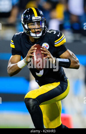 Charlotte, NC, USA. 31st Aug, 2017. Steelers quarterback Joshua Dobbs (5) during the NFL preseason football game between the Pittsburgh Steelers and the Carolina Panthers on Thursday August 31, 2017 in Charlotte, NC. Jacob Kupferman/CSM/Alamy Live News Stock Photo