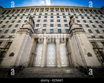 Ministry of Defence London ( MOD ) building in Whitehall and Horse Guards Avenue in central London UK. UK Defence Ministry Building. Stock Photo