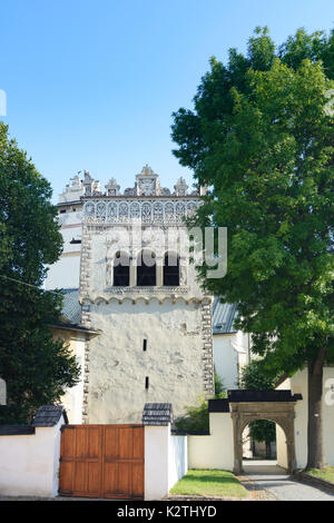 Church of the Holy Cross and belfry (Bazilika svätého Kríža), Kezmarok (Käsmark), Slovakia Stock Photo