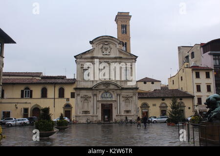 A stunning glimpse of Church of All Saints Church, Chiesa Ognissanti in Florence Stock Photo