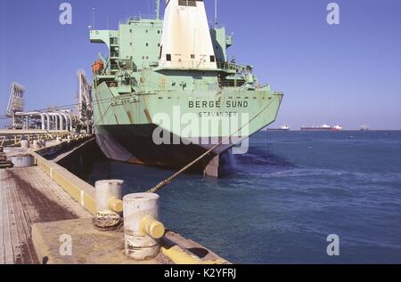 Oil loading terminal at Ras Tanura, World's Largest Oil Refinery, Saudi Arabia Stock Photo