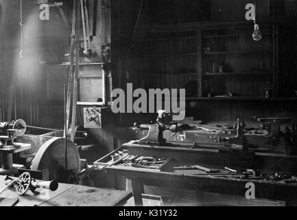 Grayscale photograph of the interior of the third floor machine shop ...