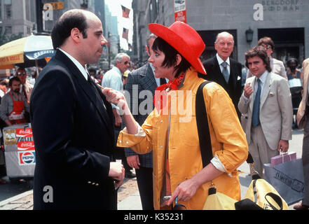 ARTHUR BARNEY MARTIN, LIZA MINNELLI     Date: 1981 Stock Photo