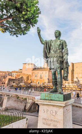 bronze statue of gaius julius caesar Stock Photo