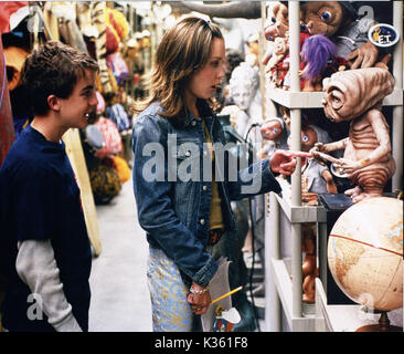 BIG FAT LIAR FRANKIE MUNIZ, AMANDA BYNES     Date: 2002 Stock Photo