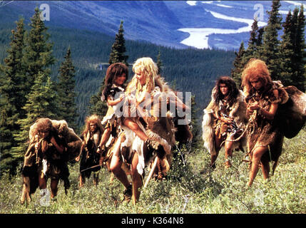 THE CLAN OF THE CAVE BEAR DARYL HANNAH     Date: 1986 Stock Photo