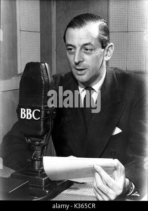 ALISTAIR COOKE journalist, broadcaster Stock Photo