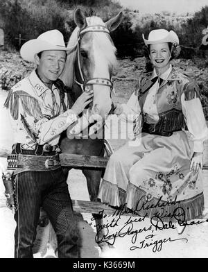 Roy Rogers, Dale Evans and Trigger the horse Stock Photo - Alamy