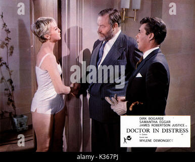 DOCTOR IN DISTRESS RANK FILMS/GENERAL FILMS MYLENE DEMONGEOT, JAMES ROBERTSON JUSTICE, DIRK BOGARDE     Date: 1963 Stock Photo