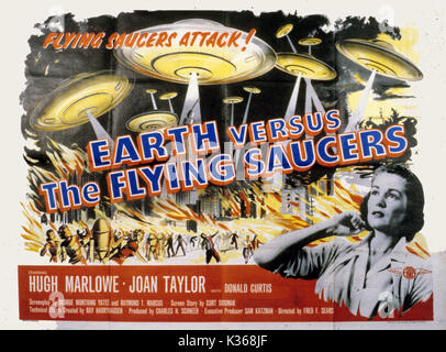 EARTH VS THE FLYING SAUCERS      Date: 1956 Stock Photo