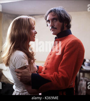 FAR FROM THE MADDING CROWD  PRUNELLA RANSOME. TERENCE STAMP     Date: 1968 Stock Photo