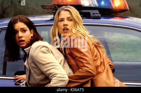 FINAL DESTINATION NEW LINE CINEMA/WARNER BROS AJ COOK, ALI LARTER FINAL DESTINATION NEW LINE CINEMA       Date: 2003 Stock Photo