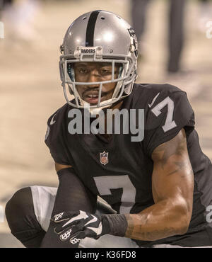 August 26th, 2017:.Oakland Raiders tight end Pharaoh Brown (81) during warm  ups of an NFL football game between the Oakland Raiders and Dallas Cowboys  at AT&T Stadium in Arlington, Texas. .Manny Flores/CSM