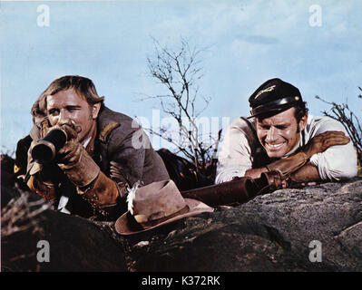 MAJOR DUNDEE CHARLTON HESTON AND RICHARD HARRIS A COLUMBIA PICTURE     Date: 1965 Stock Photo