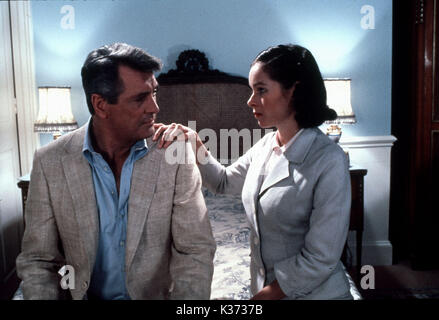 THE MIRROR CRACK'D (BR 1980  ROCK HUDSON, GERALDINE CHAPLIN Stock Photo