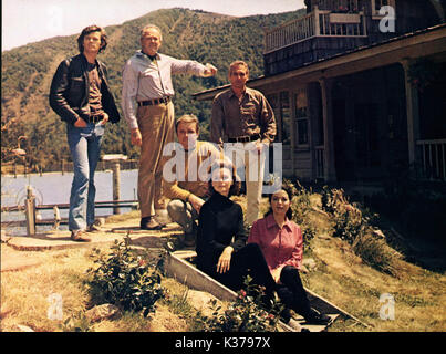 SOMETIMES A GREAT NOTION MICHAEL SARRAZIN, HENRY FONDA, PAUL NEWMAN, RICHARD JAECKEL, LEE REMICK AND LINDA LAWSON A NEWMAN - FOREMAN PICTURE     Date: 1971 Stock Photo