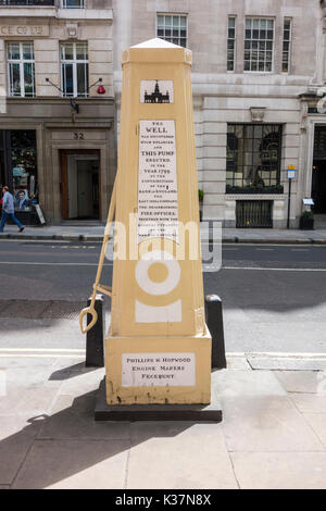 The Cornhill Water Pump, Royal Exchange, City of London, UK Stock Photo