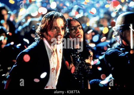 STRANGE DAYS RALPH FIENNES, ANGELA BASSETT     Date: 1995 Stock Photo