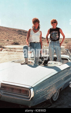 THELMA AND LOUISE SUSAN SARANDON, GEENA DAVIS     Date: 1991 Stock Photo