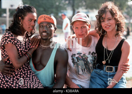 WHITE MEN CAN'T JUMP (US 1992) TYRA FERRELL, WESLEY SNIPES, WOODY HARRELSON, ROSIE PEREZ   WHITE MEN CAN'T JUMP (US 1992) TYRA FERRELL, WESLEY SNIPES, WOODY HARRELSON, ROSIE PEREZ     Date: 1992 Stock Photo