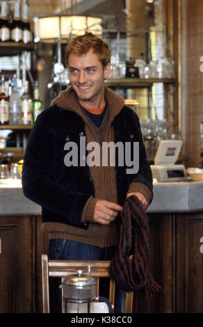 ALFIE PARAMOUNT PICTURES JUDE LAW     Date: 2004 Stock Photo