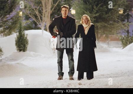 SURVIVING CHRISTMAS BEN AFFLECK, CHRISTINA APPLEGATE     Date: 2004 Stock Photo