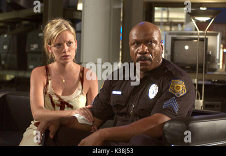 DAWN OF THE DEAD  SARAH POLLEY, VING RHAMES     Date: 2004 Stock Photo