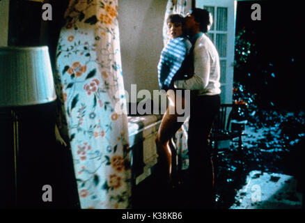 RISKY BUSINESS REBECCA DE MORNAY, TOM CRUISE RISKY BUSINESS Date: 1983